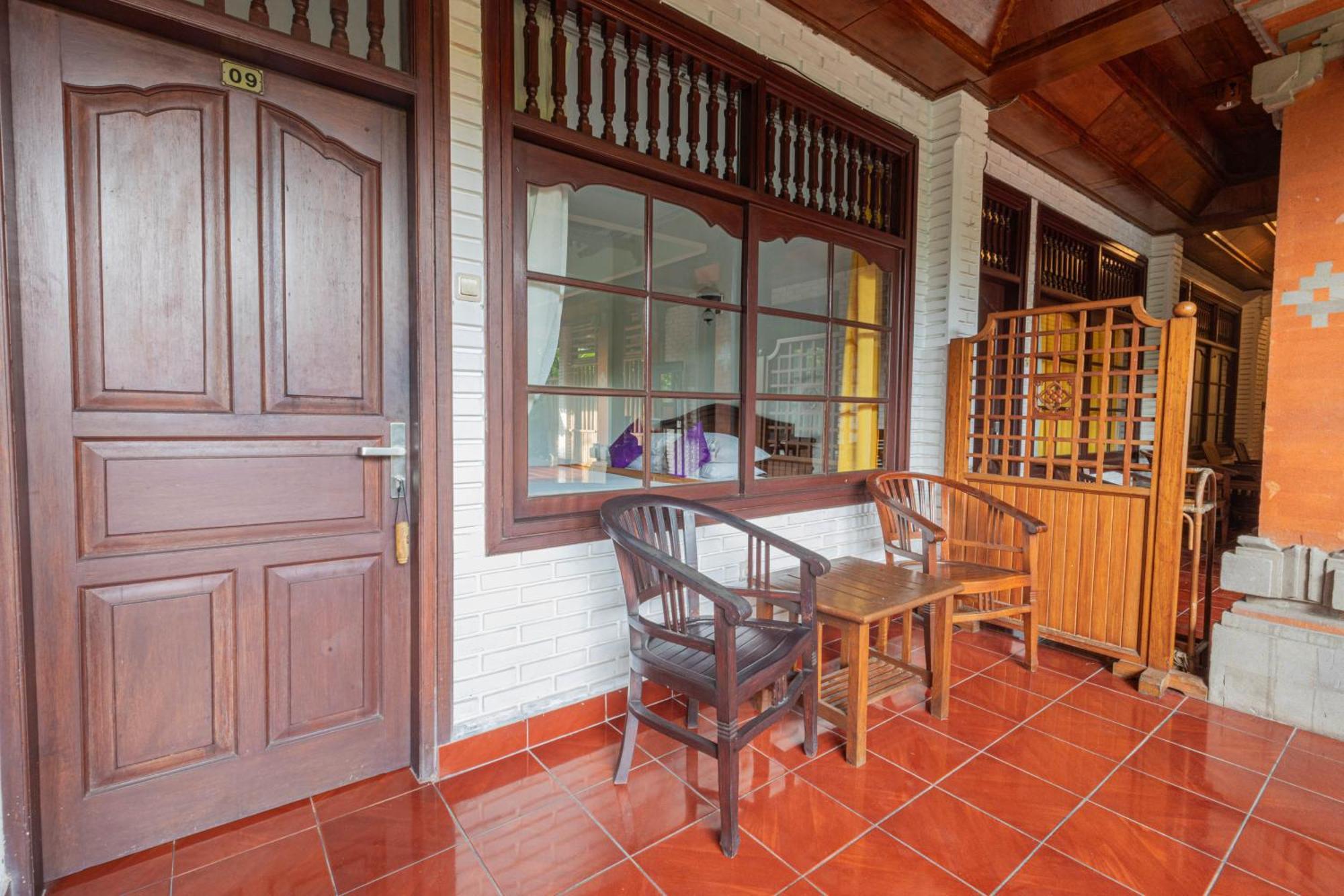 Puri Mango Guest House Sanur Exterior foto
